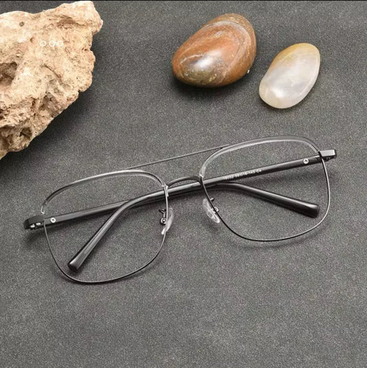 Metal Mens Glasses Frame With Simple Transparent Lens